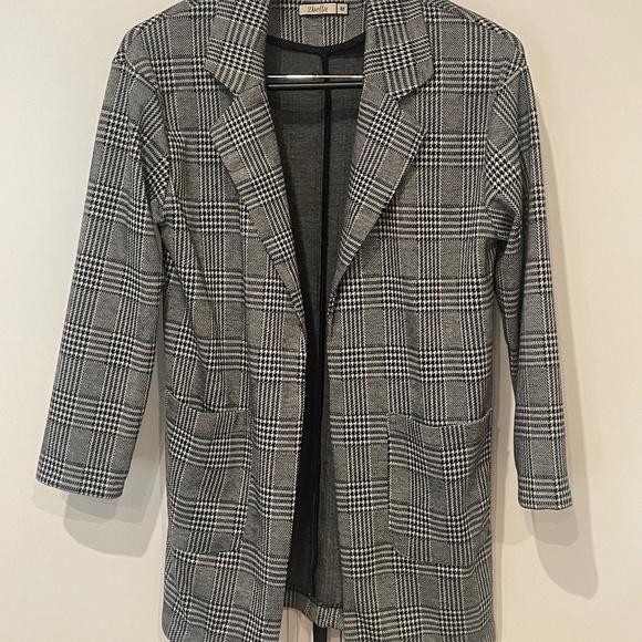 COAT/BLAZER -BLACK PLAID - Picture 1 of 3